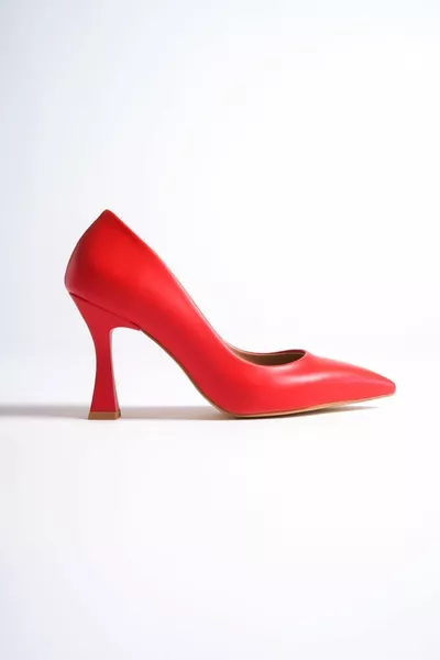 Kanger Red Matte Stiletto Goblet Heels