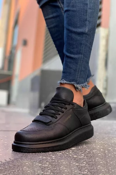 حذاء رجالي أسود