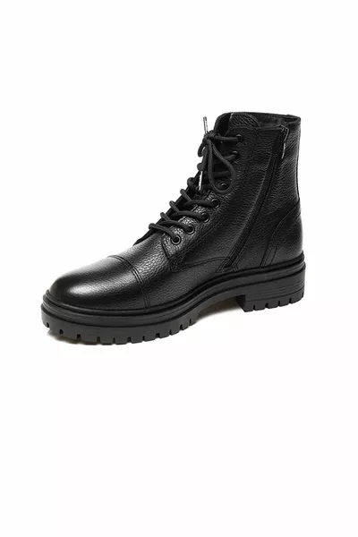  أحذية رجالية سوداء عارضة حضرية