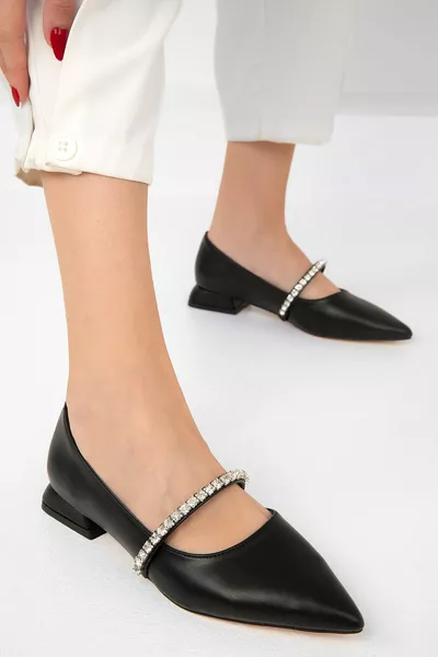 Zwarte klassieke hakken voor dames 