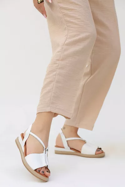 Addew Handmade Comfort Damen Sandalen aus echtem Leder 