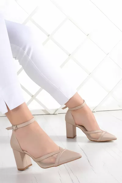 حذاء سهرة ميللي تين ساتين بكعب عريض وشبكة