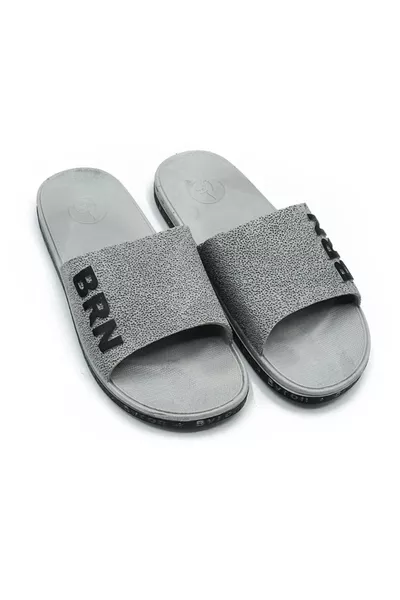 شبشب رجالي غير قابل للانزلاق للشرفة والشاطئ والمسبح - شبشب يومي باللون الرمادي