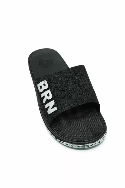 شبشب رجالي غير قابل للانزلاق للشرفة والشاطئ والمسبح - شبشب يومي باللون الأسود