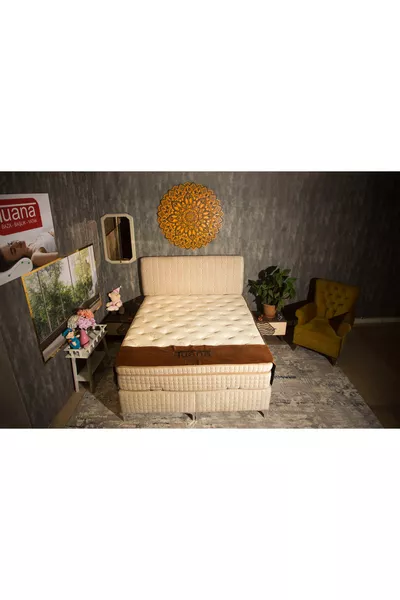 Бежевое замшевое основание кровати