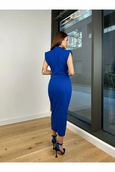 ЖЕНСКОЕ СТЕГАНОЕ ПЛАТЬЕ С КАМНЯМИ