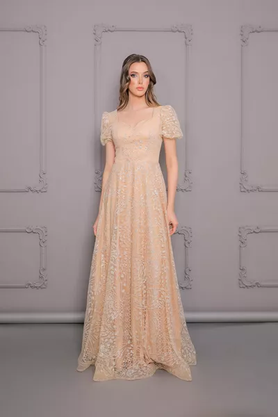 Kalp Yaka Balon Kollu Abiye Elbise Ve Nişanlık