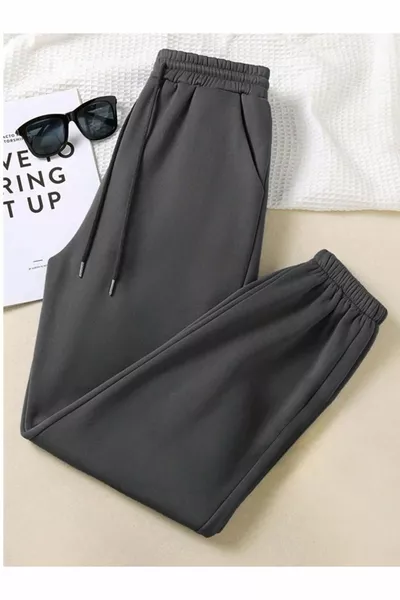 Унисекс джогър с висока талия, прав крачол, джобове, триконечен плюшен материал