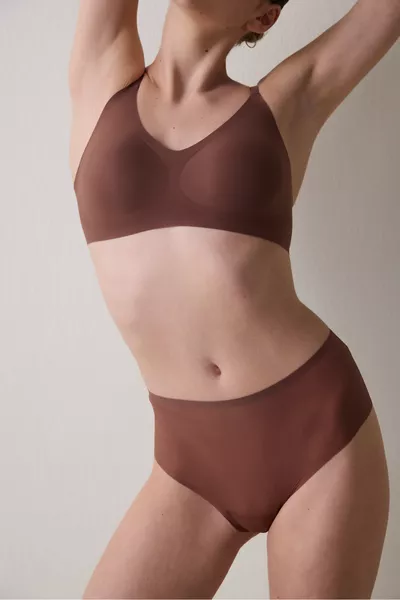 Zerogram - Ribbed Light Invisible Brown Bra