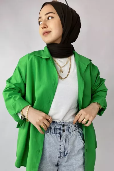 قميص أساسي طويل أخضر كبير الحجم للسيدات