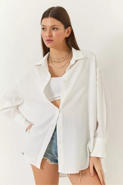 قميص نسائي بأكتاف منخفضة، مريح، كبير الحجم، أساسي، موديل بُرُمشك  