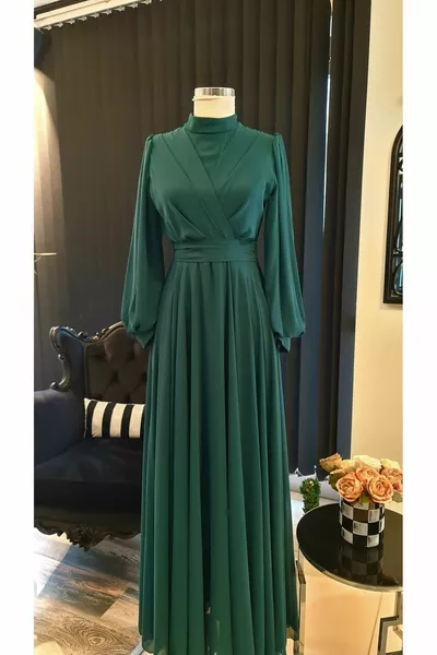 Grüner Chiffon, Zweireihiger Ausschnitt, Ausgestellter Schnitt, Hijab-Abendkleid