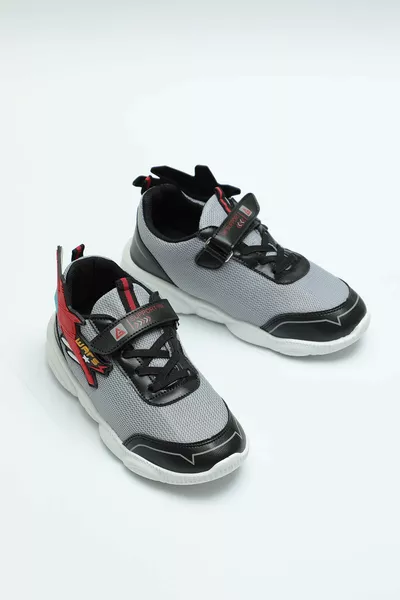 حذاء صيفي رياضي للأطفال الذكور