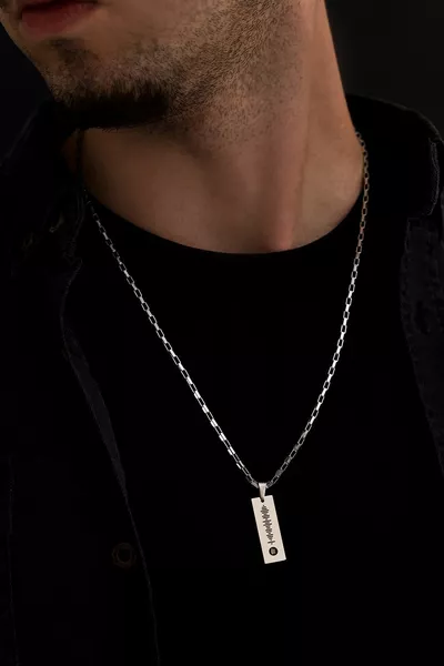 Erkek Çelik Kolye - Spotify Şarkı Kodlu Çelik Ince Uçlu Kolye