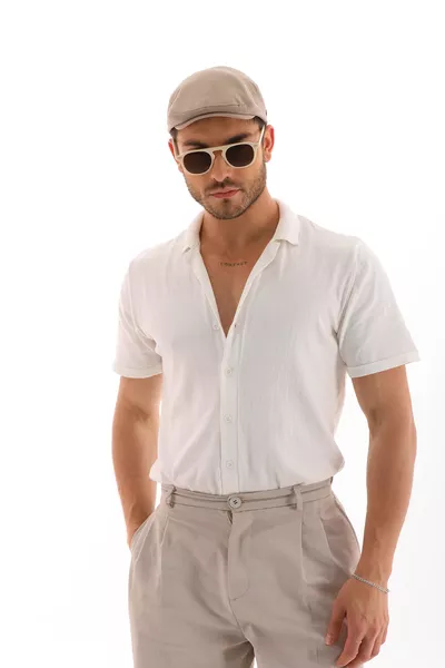 قبعة صيفية مع قبة