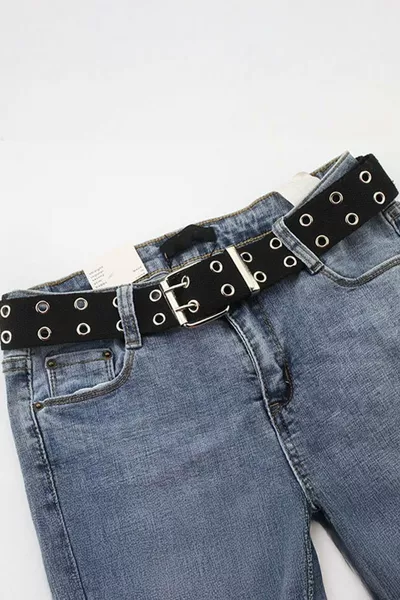 Ceinture en toile noire à boucle carrée