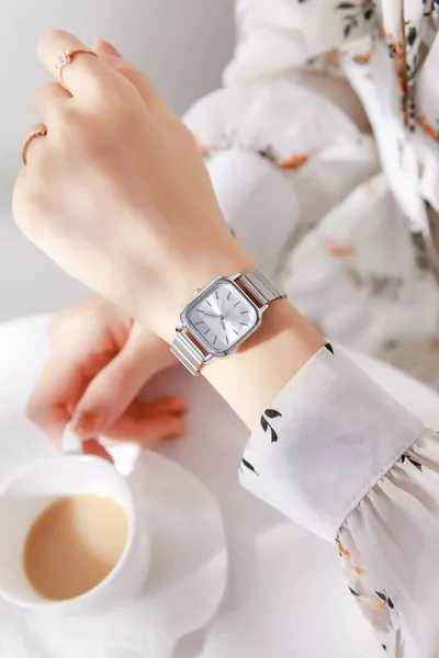 Lüx Kadın Kol Saati ( Ayarlanabilir Kordon )