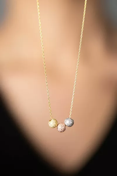 Women's 3-Color Dorica Bead Silver Necklace