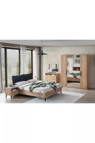 ETI Bedroom Set, 4-Door, with Mirror and Drawers
