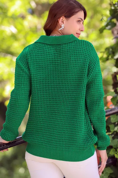 V-Neck Thessaloniki Rib Knit Long Sleeve Loose Fit Thick Winter Sweater