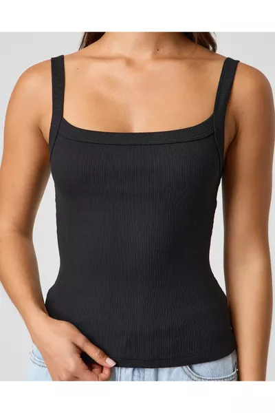 NOVELLE Тънка потник с тънки презрамки и рипс