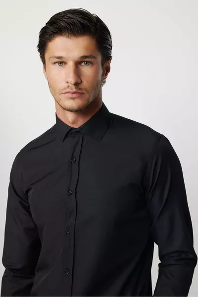 قميص رجالي أسود بأكمام طويلة، قماش قطن، سهل الكي، قصّة ضيقة