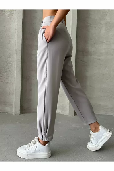 Women's Gray Pleated Buttoned Pants