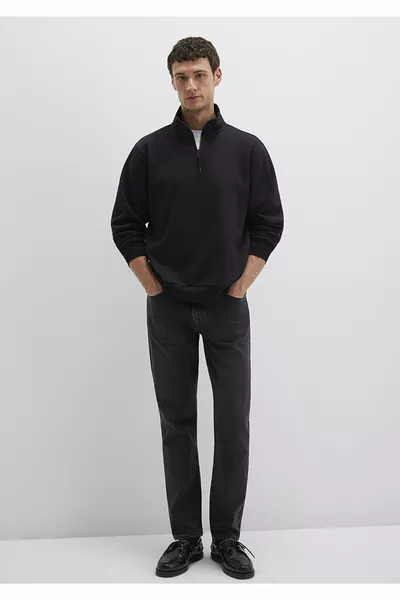 Sweatshirt basique noir à demi-fermeture éclair 