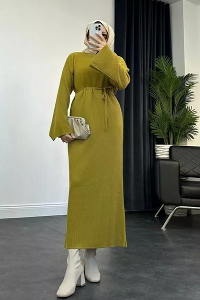 فستان طويل محبوك بأكمام خفاش، فستان محتشم باللون الأخضر الزيتوني، مقاس قياسي (بين  )