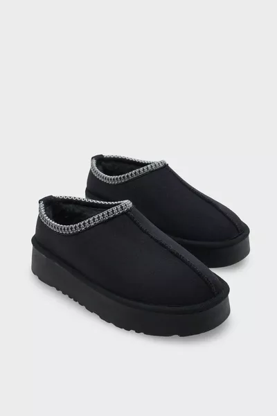 Pantofole chiuse da donna con suola spessa, punta rotonda e pelliccia Carroll