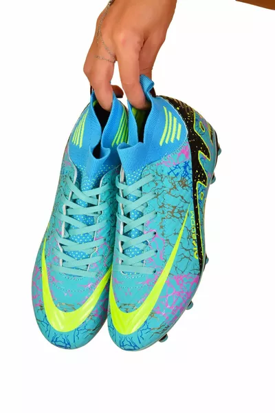 حذاء كرة القدم بكالسو طويل