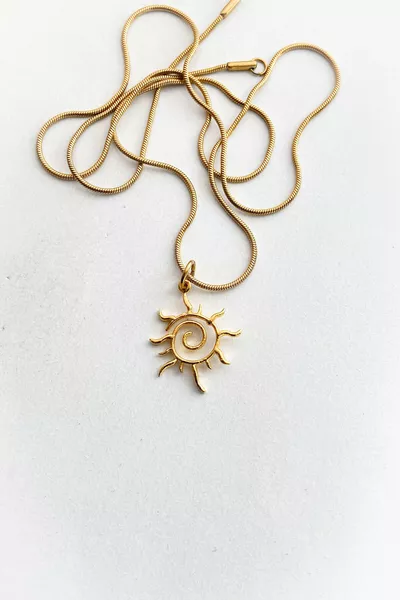 Collana in Acciaio Modello Sole Colore Oro Catena Sottile in Acciaio
