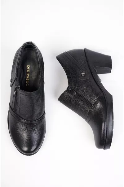 حذاء جلد نسائي أسود كاجوال من الجلد الطبيعي 