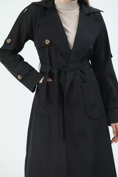 معطف مع حزام وجيوب أسود