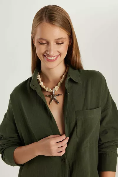 Женская рубашка оверсайз свободного кроя из % хлопкового муслина с длинными рукавами, карманами, текстурированная, цвета хаки