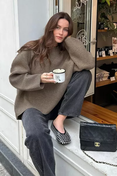 سترة صوفية واسعة بياقة دراجة لون الظربان