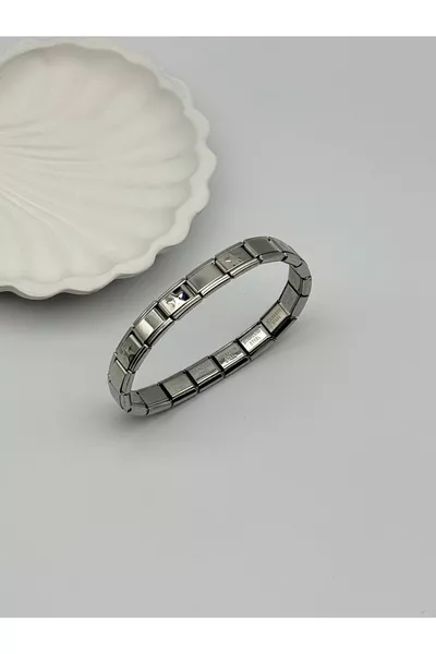 سوار إيطالي من الفولاذ مع نقشة نجوم