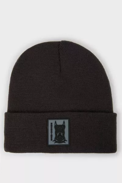 Knitted Beanie with Male Animal Figure Patch