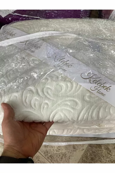 Çift Kişilik Dantelli Battaniye Yatak Örtüsü Takımı Krem Rengi Fermuarlı Çantasında