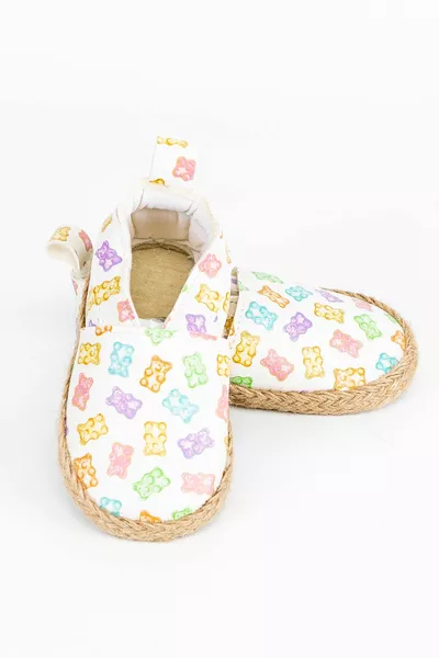 Детские плетеные пинетки с рисунком желейных бобов