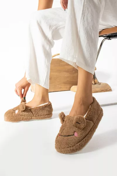 Зимна перна нехлъзгаща се подметка Мека текстурирана жаба бродирани дамски обувки Домашни пантофи