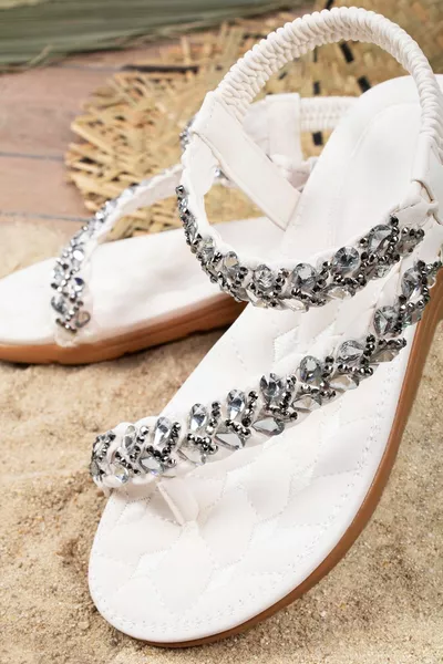 الجمال التشريحي الوجه ستون عارضة المرأة الصنادل