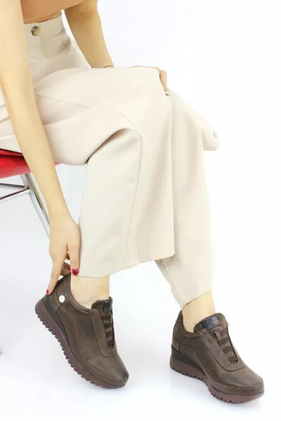 Damen Echtes Leder Casual Leichte Gepolsterte Sohle Schnürsenkellose Sportbekleidung Schuhe