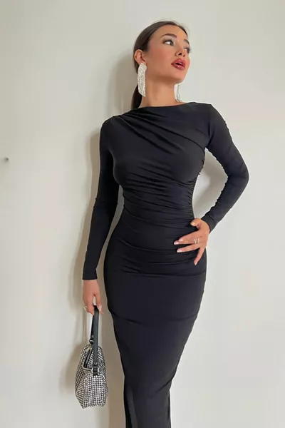 Kailey zwarte maxi-jurk met gedrapeerd detail