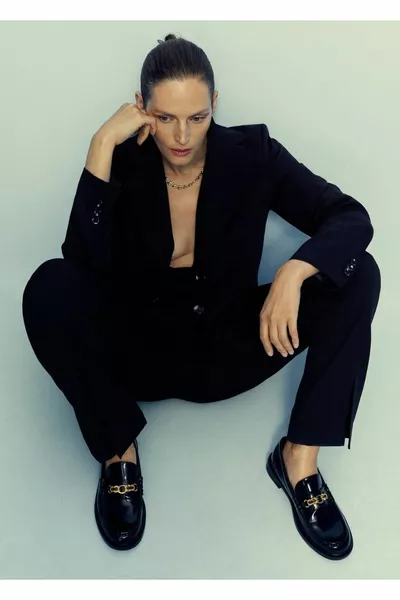 سلسلة أحذية المتسكع