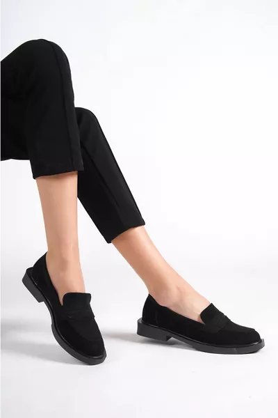 حذاء لوفر نسائي مفصل من جلد الغزال أحذية كاجوال أسود (يناسب مقاس 1 ضيق.)