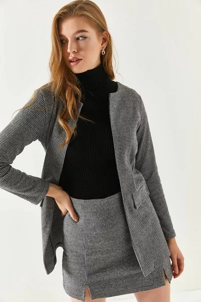 Grijs geruit damesjack met zakklep 