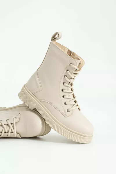 Дамски ботуши Бежов цвят (ПОДМЕТКА 4 СМ)