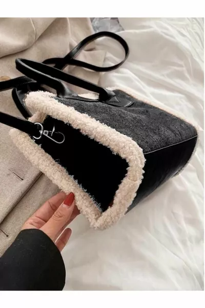 Sac à bandoulière en nubuck noir