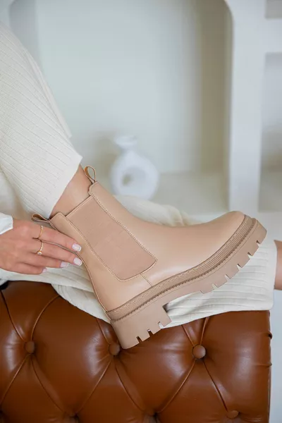 ميرلين المرأة المطاط التفاصيل الجلود الأحذية البريدية عارية